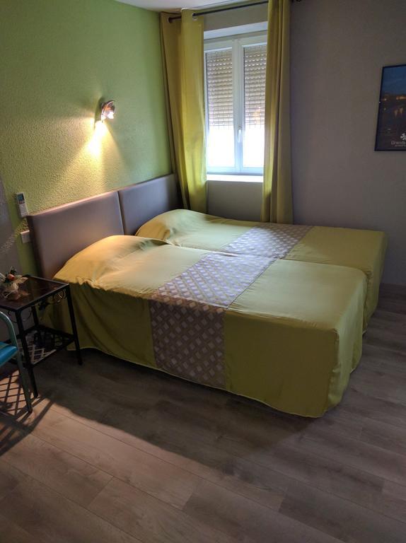 Hotel Le Gambetta Carmaux Εξωτερικό φωτογραφία