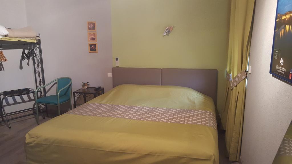 Hotel Le Gambetta Carmaux Εξωτερικό φωτογραφία